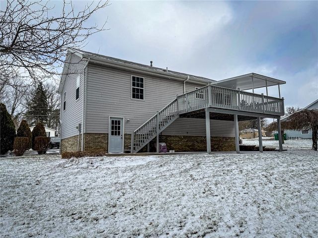 119 40th St, Twp Of But Nw, PA 16001