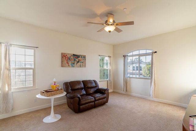 34761 Mallard St, Woodland, CA 95695