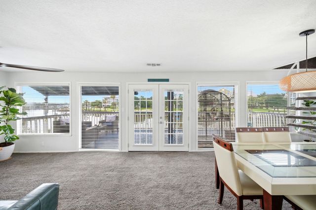 22 Tindel Street, Kemah, TX 77565
