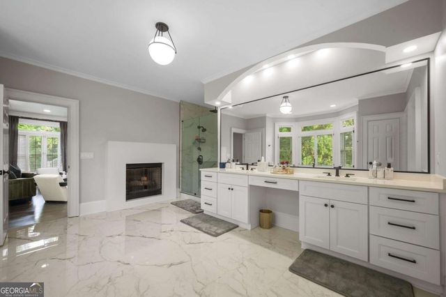 2204 Iron Gate Drive SE, Smyrna, GA 30080