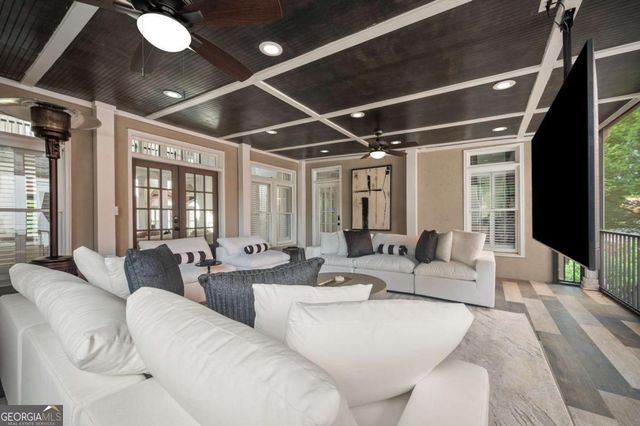 2204 Iron Gate Drive SE, Smyrna, GA 30080