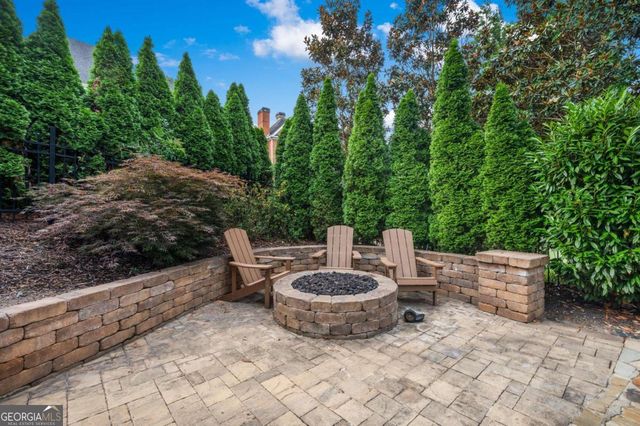 2204 Iron Gate Drive SE, Smyrna, GA 30080