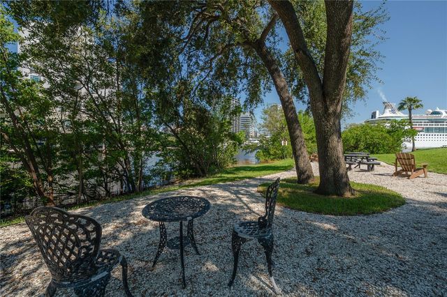 709 MAINSAIL DRIVE 709, Tampa, FL 33602