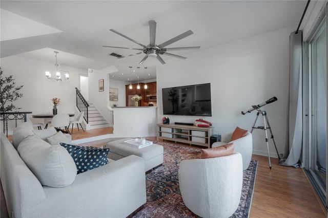 709 MAINSAIL DRIVE 709, Tampa, FL 33602