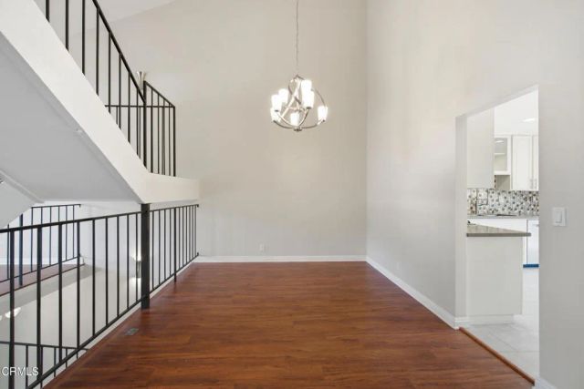 615 Hollyburne Lane, Thousand Oaks, CA 91360