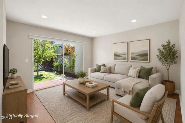 615 Hollyburne Lane, Thousand Oaks, CA 91360
