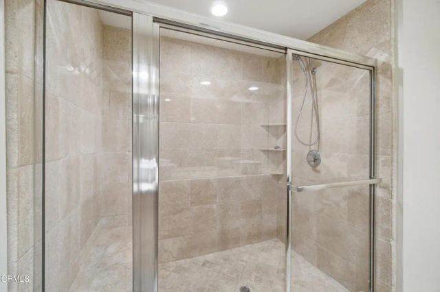 615 Hollyburne Lane, Thousand Oaks, CA 91360