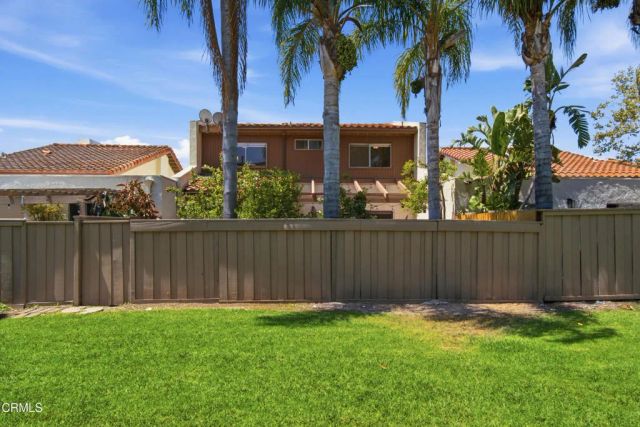 615 Hollyburne Lane, Thousand Oaks, CA 91360