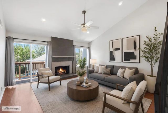 615 Hollyburne Lane, Thousand Oaks, CA 91360