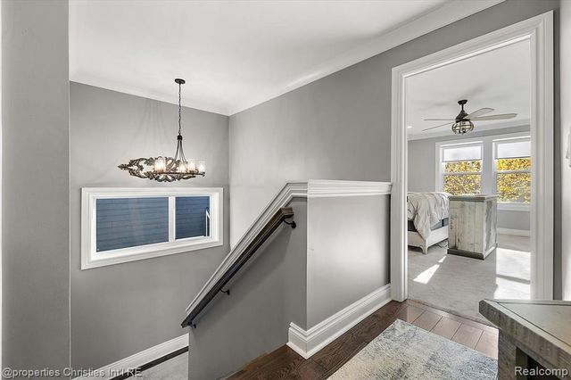 3233 Warick Road, Royal Oak, MI 48073