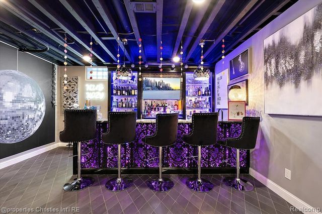 3233 Warick Road, Royal Oak, MI 48073