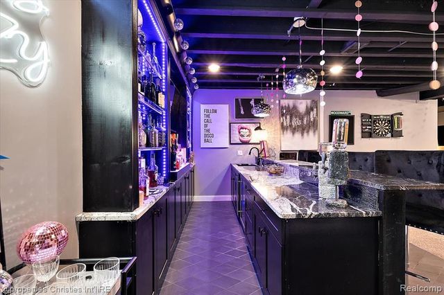 3233 Warick Road, Royal Oak, MI 48073