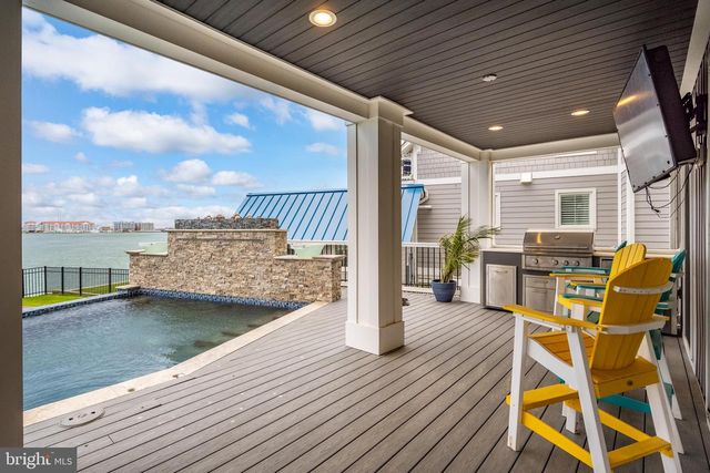 12975 INLET ISLE LN, Ocean City, MD 21842