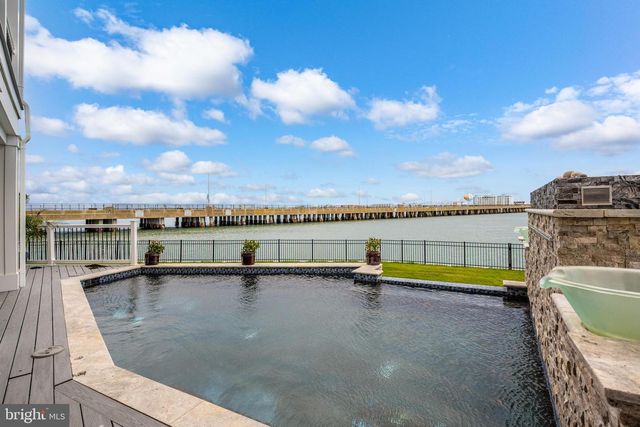 12975 INLET ISLE LN, Ocean City, MD 21842