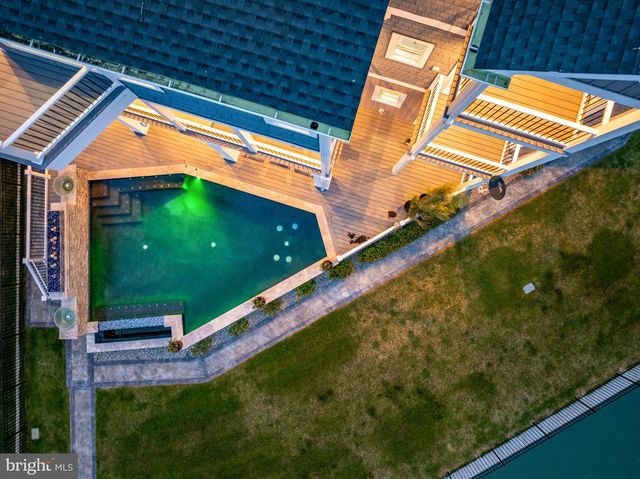 12975 INLET ISLE LN, Ocean City, MD 21842