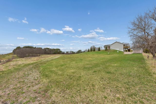 1065 70th Ave, Roberts, WI 54023