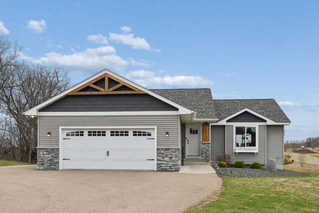 1065 70th Ave, Roberts, WI 54023