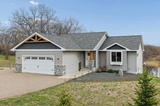 1065 70th Ave, Roberts, WI 54023