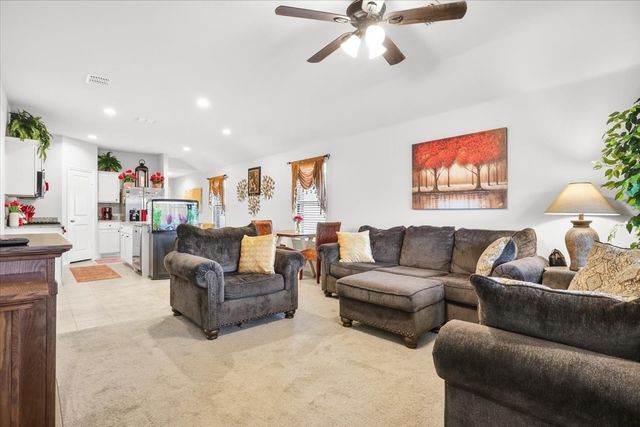 137 Running River Drive, Boyd, TX 76023