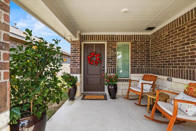 137 Running River Drive, Boyd, TX 76023