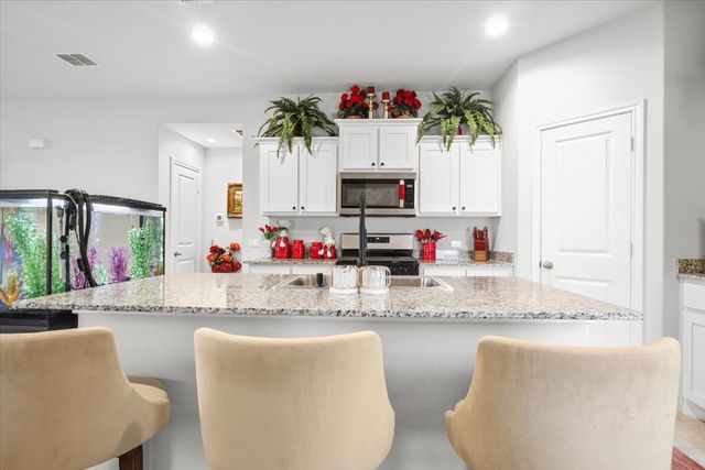 137 Running River Drive, Boyd, TX 76023