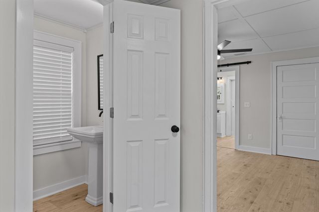 402 W Pine, Overton, TX 75684