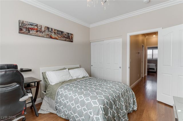 10708 Cliff Mountain Avenue, Las Vegas, NV 89129