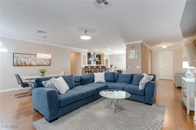 10708 Cliff Mountain Avenue, Las Vegas, NV 89129