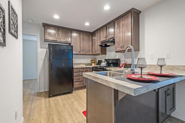 61 Cottonwood Circle, Oroville, CA 95965