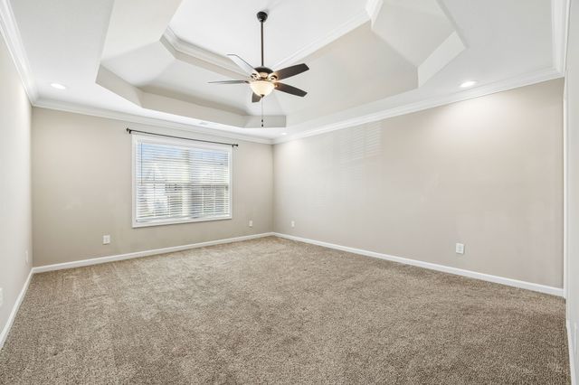 1565 Kestrel Dr, Clarksville, TN 37040