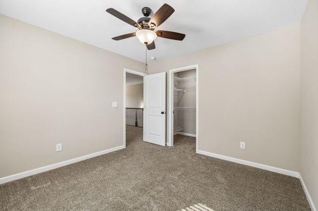 1565 Kestrel Dr, Clarksville, TN 37040