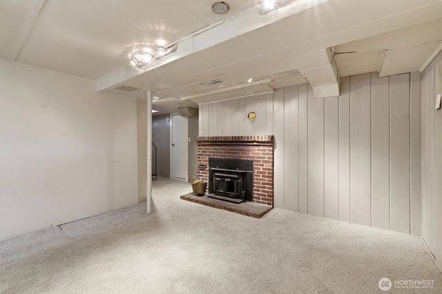 28748 Sound View Drive S, Des Moines, WA 98198