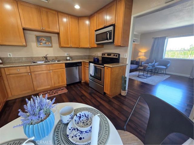 955 Las Lomas Drive D, La Habra, CA 90631