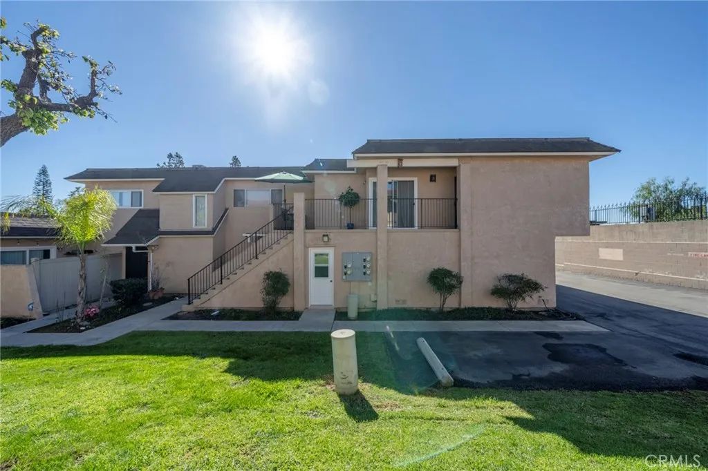 955 Las Lomas Drive D, La Habra, CA 90631