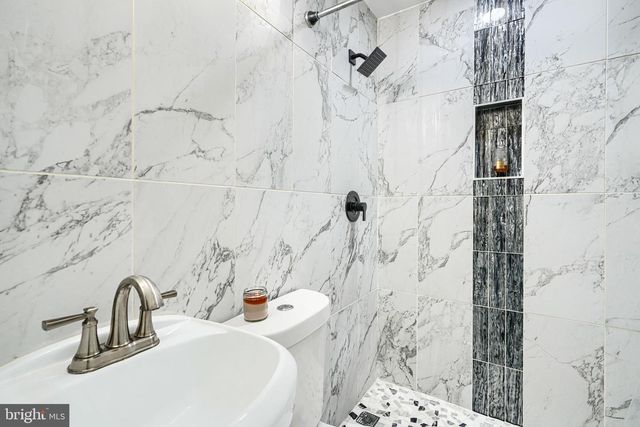 712 UNIVERSITY DR, Waldorf, MD 20602