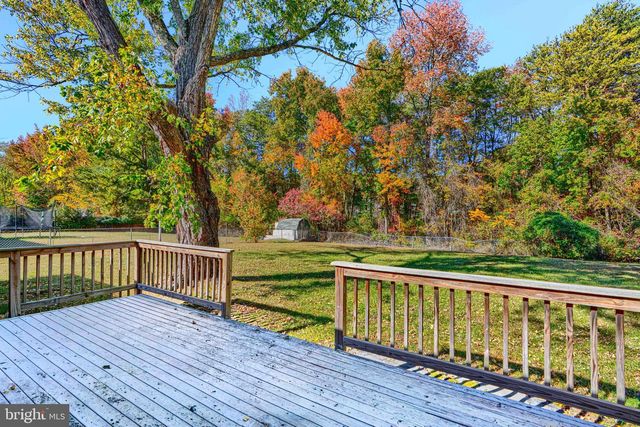 712 UNIVERSITY DR, Waldorf, MD 20602