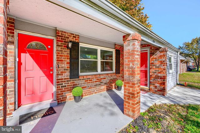 712 UNIVERSITY DR, Waldorf, MD 20602