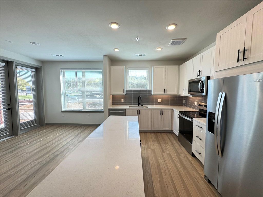 11604 Stonehollow Dr 116, Austin, TX 78758
