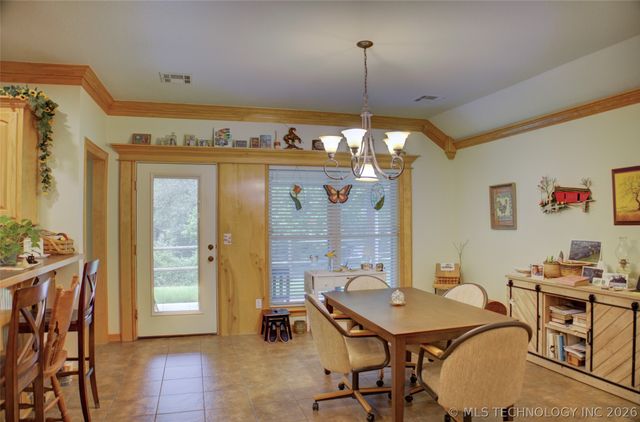 583 S 22nd Place, Collinsville, OK 74021
