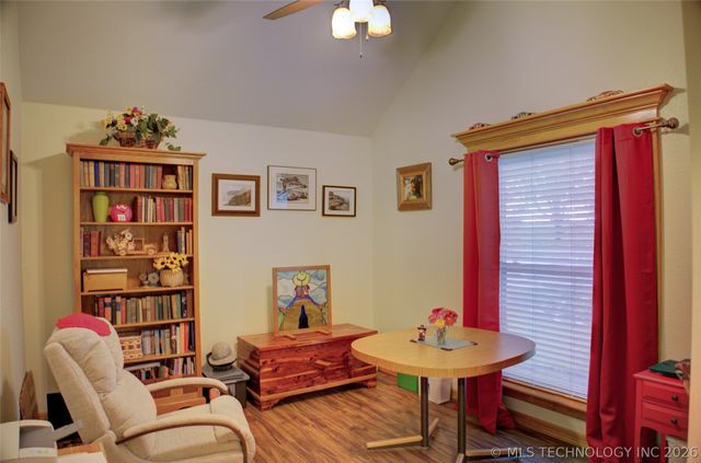 583 S 22nd Place, Collinsville, OK 74021