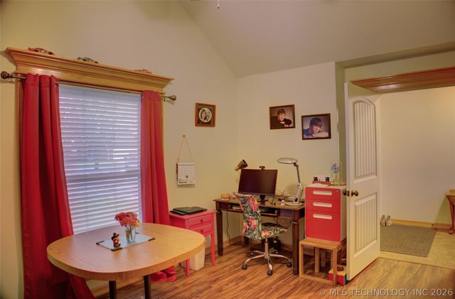 583 S 22nd Place, Collinsville, OK 74021