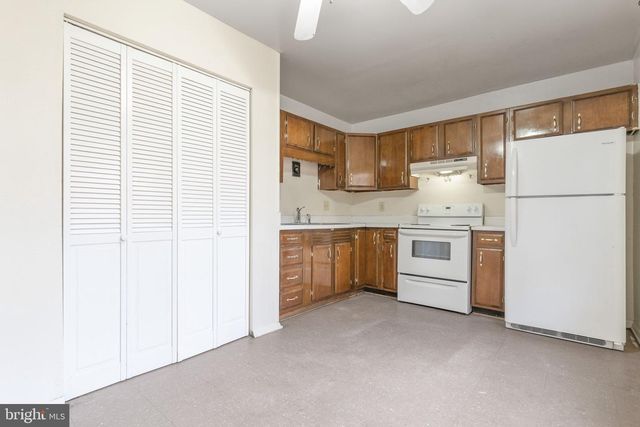 124 MANOR LANE, Fredericksburg, VA 22405