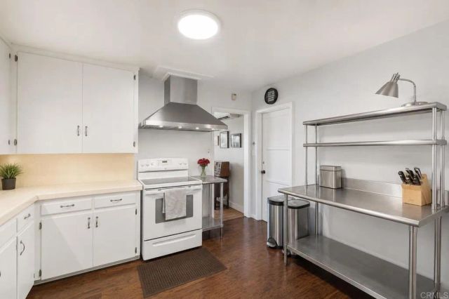 4142 Vista Grande Drive, San Diego, CA 92115