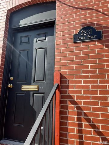2231 Lynch Street, St Louis, MO 63118