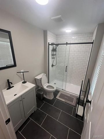 2231 Lynch Street, St Louis, MO 63118