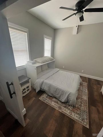 2231 Lynch Street, St Louis, MO 63118