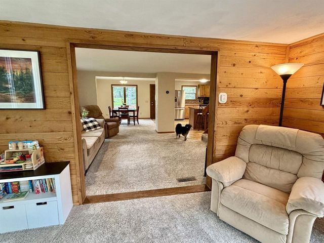 216 York Road, Edgerton, WI 53534