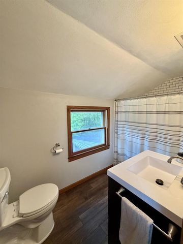 216 York Road, Edgerton, WI 53534
