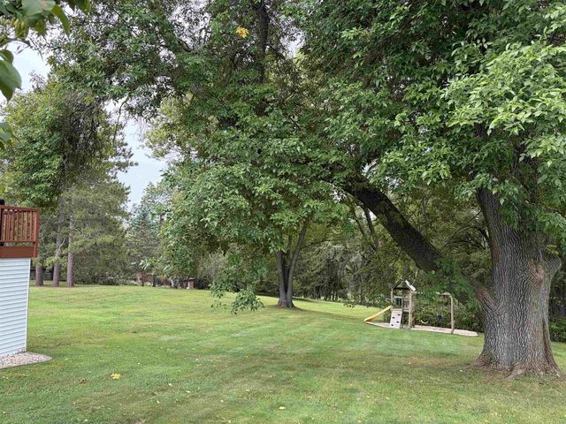 216 York Road, Edgerton, WI 53534