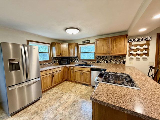216 York Road, Edgerton, WI 53534